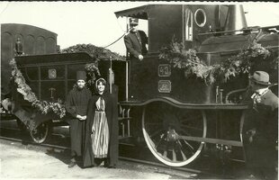 1969, centenarul liniei Filaret-Giurgiu. Locomotiva Calugareni..jpg